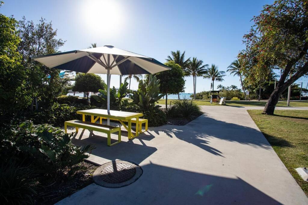 Ocean View 33A Studio Pool Ocean View Wifi Эйрли-Бич Экстерьер фото