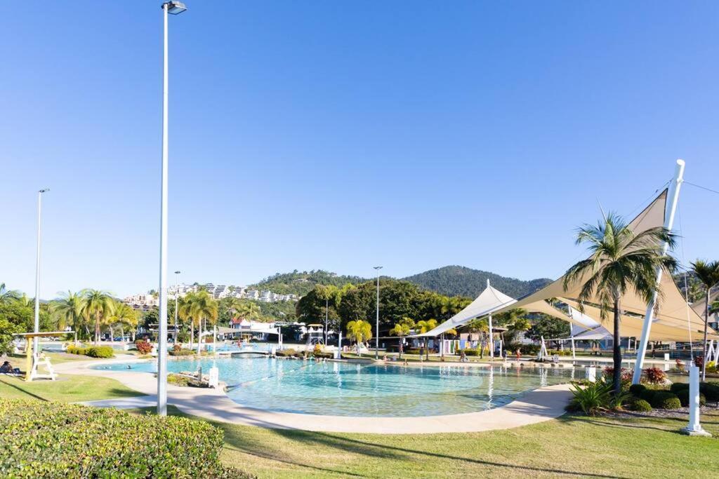 Ocean View 33A Studio Pool Ocean View Wifi Эйрли-Бич Экстерьер фото